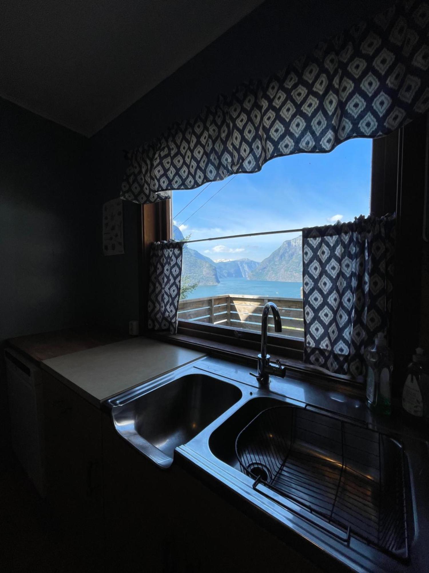 Kvam - Stegastein Apartment Aurland Ngoại thất bức ảnh
